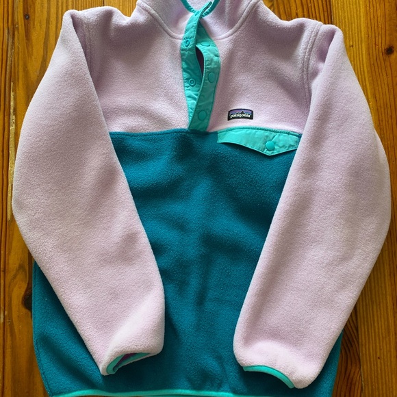 Never been worn Youth L Patagonia - Picture 2 of 2